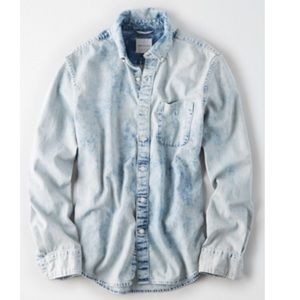 American Eagle long sleeve acid wash shirt
